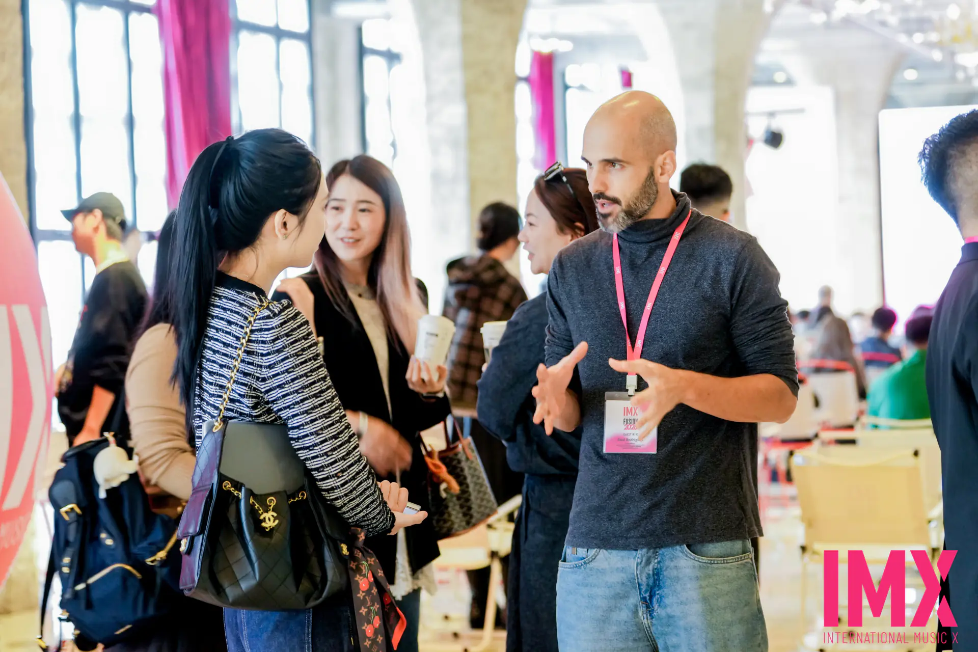 Music tech builder Raul Rodrigues networking with international delegates